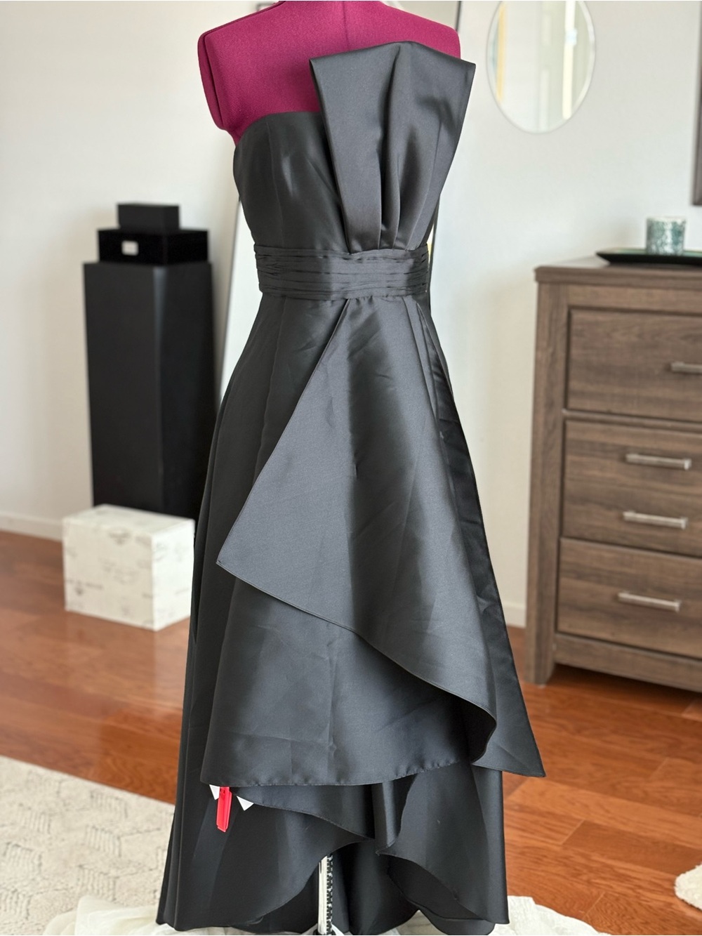 NEW with tags TAKSIM Sachin and Babi JET Black Gown SZ 2 $1350 retail
